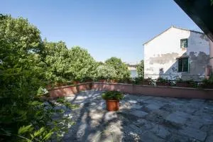 SevillaHome - Bonito Piso Junto al Rio - Seville