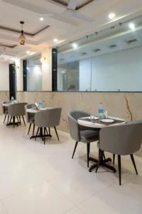 Hotel TEJ Premium A Family Hotel Near IGI Airport