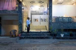 Hotel TEJ Premium A Family Hotel Near IGI Airport