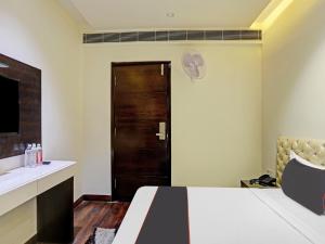 Hotel M.C RESIDENCY