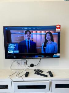 AYAAN Prima Homestay 1 with Netflix