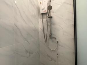 邻家小墅c2泳池别墅 近中天海滩 市中心 航站楼 步行街 唐人街