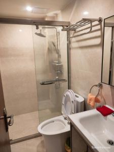 2F-14 City Center Cozy Condo at Megatower 4