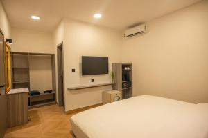Manta Beach Retreat