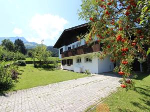 Chalet in St Johann near Ski Slopes