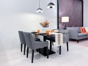 Luxury Suites at Tropicana Residences KLCC by VV