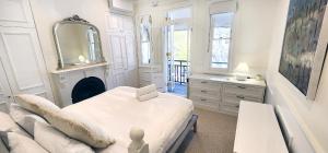 Spacious Paddington Home with Timeless Charm