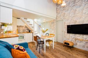 Luxury Villa with Pine Forest View, Palanga