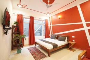 M20 Furbish Waterfall Resort