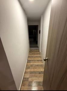 Apartaestudios edificio Alferez 9 piso enseguida Hotel intercontinental