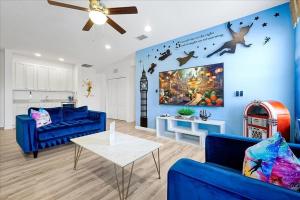 5414 OAKGRAIN CT DAVENPORT 12 BEDS