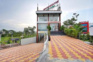 Omkar Executive Nagar Road