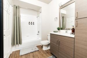 Pearl 2B apartment in Marina with parking, Pool and Gym