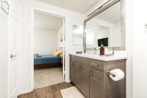 Pearl 2B apartment in Marina with parking, Pool and Gym