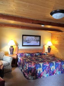 King Deluxe - Pet Free room in Z Bar Motel