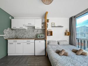 Piscine, Tennis & Vue sur le Port