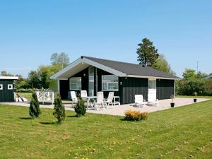 6 person holiday home in Hadsund-By Traum