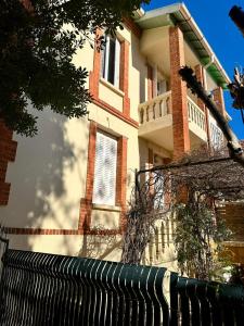 Charmant T2 proche Port Sanary et garage