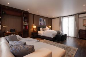 Presidential Suite | 5 min BTS, Sun-Room| 159sqm
