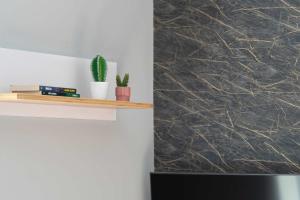 Stylowy Apartament w Centrum Poznania by Noclegi Renters