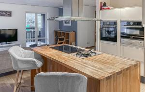 Awesome Home In Åhus With Sauna