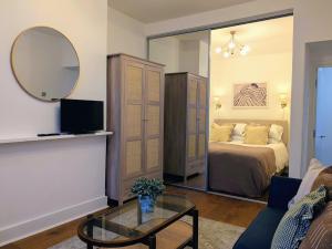 Stunning New Flat, 20 Minutes to Bond Street!