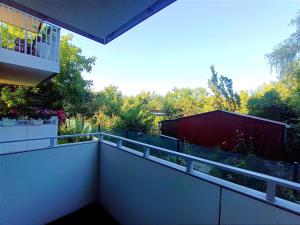 AlfaHome obok Manufaktury Drewnowska