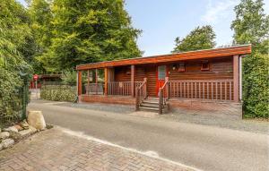 Amazing Home In Erm With Wifi