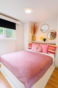 Gezellig chalet met 2 slaapkamers en zicht op het water