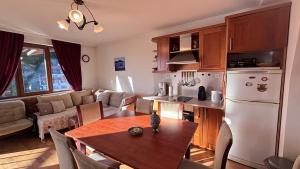 Maisonette on the slope in Manastir 3