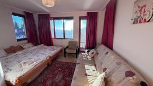 Maisonette on the slope in Manastir 3