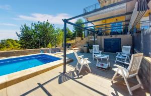 Awesome Home In Turis