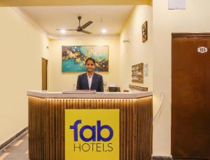 Via Standard Inn - Nr Prayagraj Railway Station