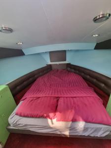 Gezellig overnachten, Luxe boot