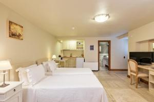 Mare Monte Luxury Suites