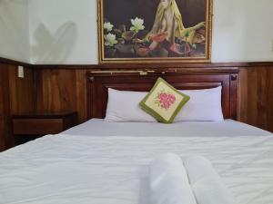 Hotel Long Thành 243 - 酒店