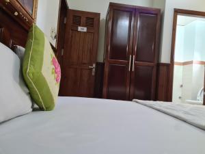 Hotel Long Thành 243 - 酒店