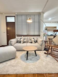 Spacious CityCentre | 500 mbps, King-size, Balcony