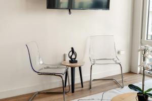 4BR Corporate Suite Central and Modern