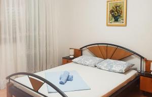 4 Bedroom Gorgeous Home In Gornja Brela