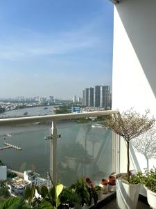 Room in River Apartment District 2