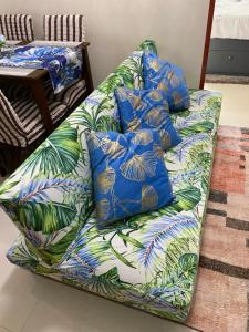 Royal Oceancrest Mactan - Relaxing Sunset View