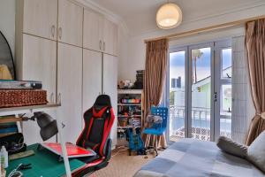 Family Home in Popular Avenue Le Sueur Fresnaye