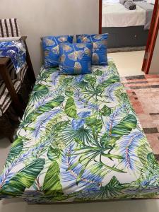 Royal Oceancrest Mactan - Relaxing Sunset View