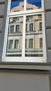 Przestronny apartament z kominkiem by Elite Apartments