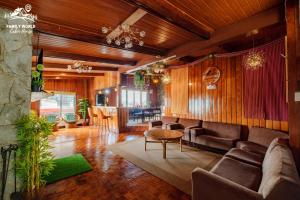 Family World Cabin House - Baguio City