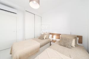 Solana Boutique Apartment, pool, serenity and views, by OYOOSTAYS