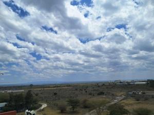 Cloud Nine Airport Views - A Favorite Staycation by Janice