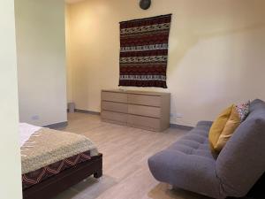 Tagaytay Foothills Cherimoya Farm - Pugad 2