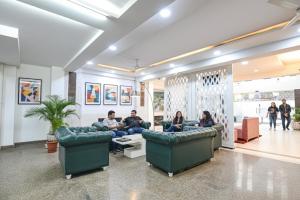 FabHotel Prime Zen Inn - Nr Apollo Hospital